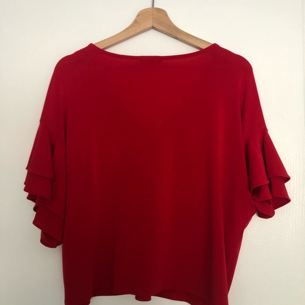 Red Express Top - Picture 4 of 4